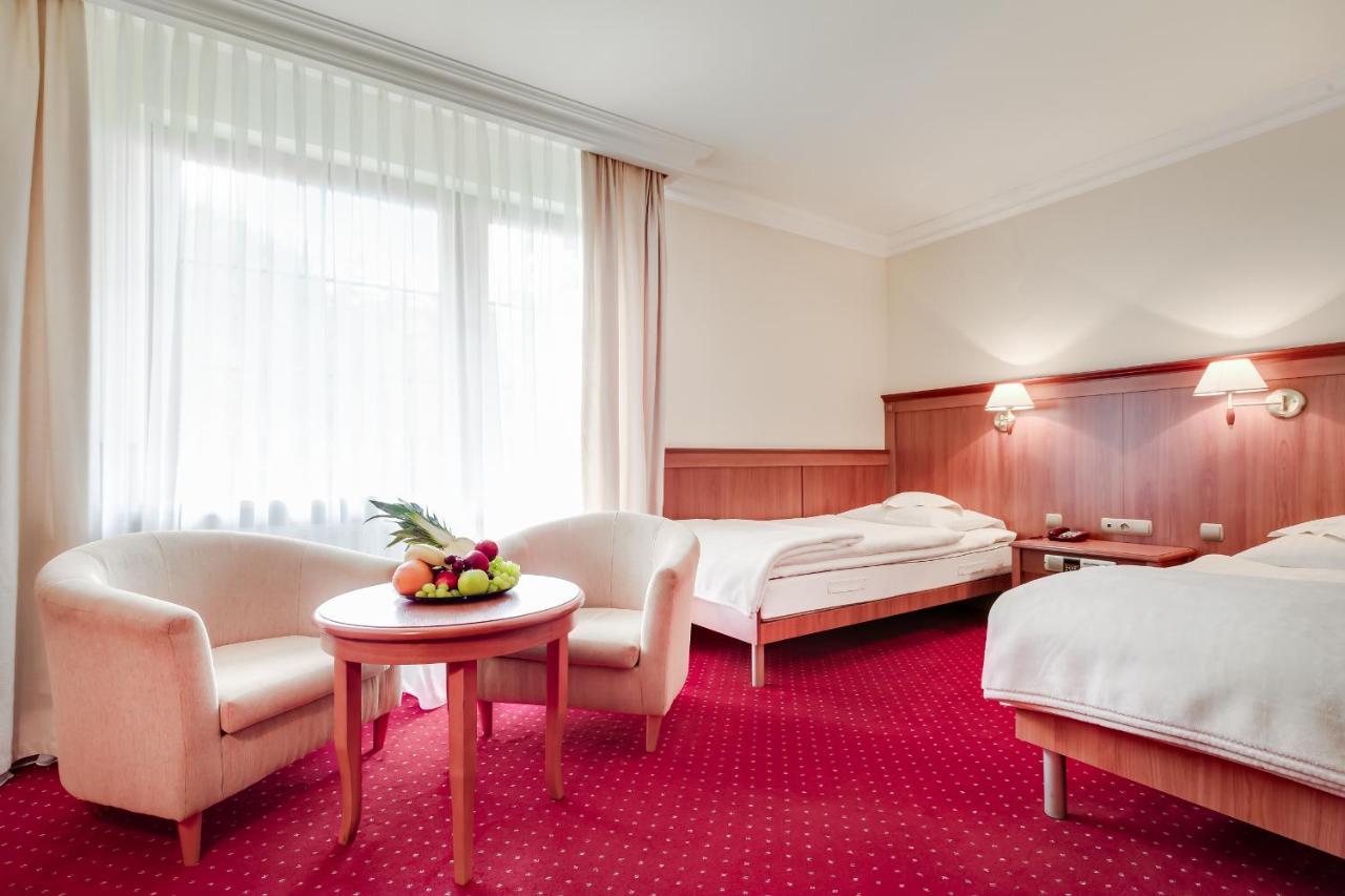 Hotel Konradowka Wellness & Spa - 300 Metrow Do Centrum Karpacz Ngoại thất bức ảnh