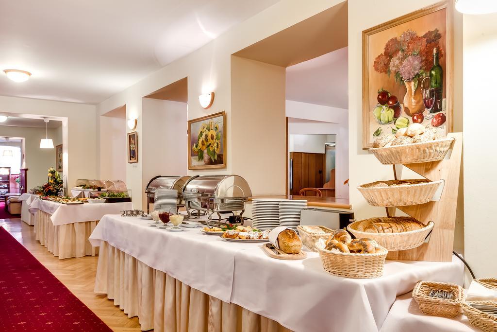 Hotel Konradowka Wellness & Spa - 300 Metrow Do Centrum Karpacz Ngoại thất bức ảnh