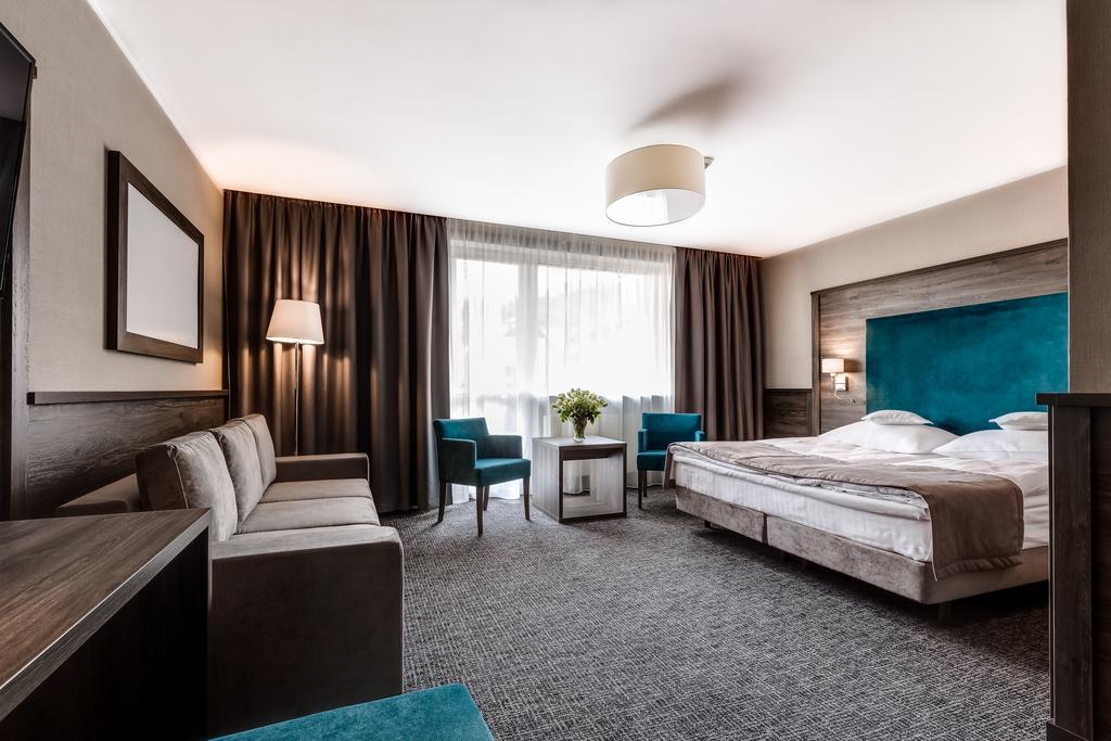 Hotel Konradowka Wellness & Spa - 300 Metrow Do Centrum Karpacz Phòng bức ảnh