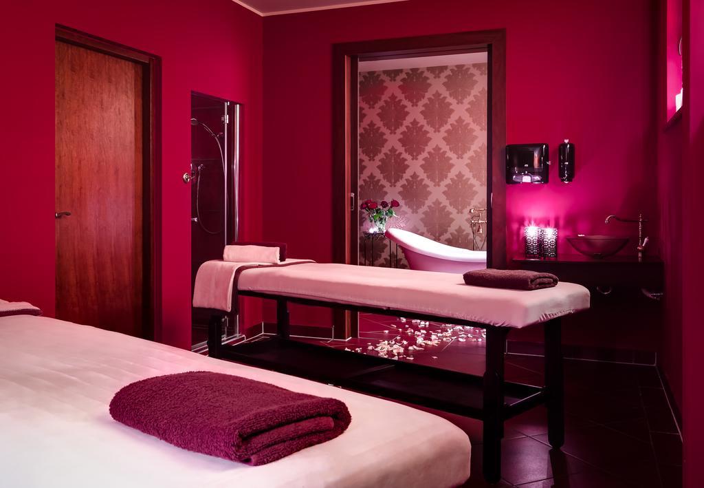 Hotel Konradowka Wellness & Spa - 300 Metrow Do Centrum Karpacz Ngoại thất bức ảnh